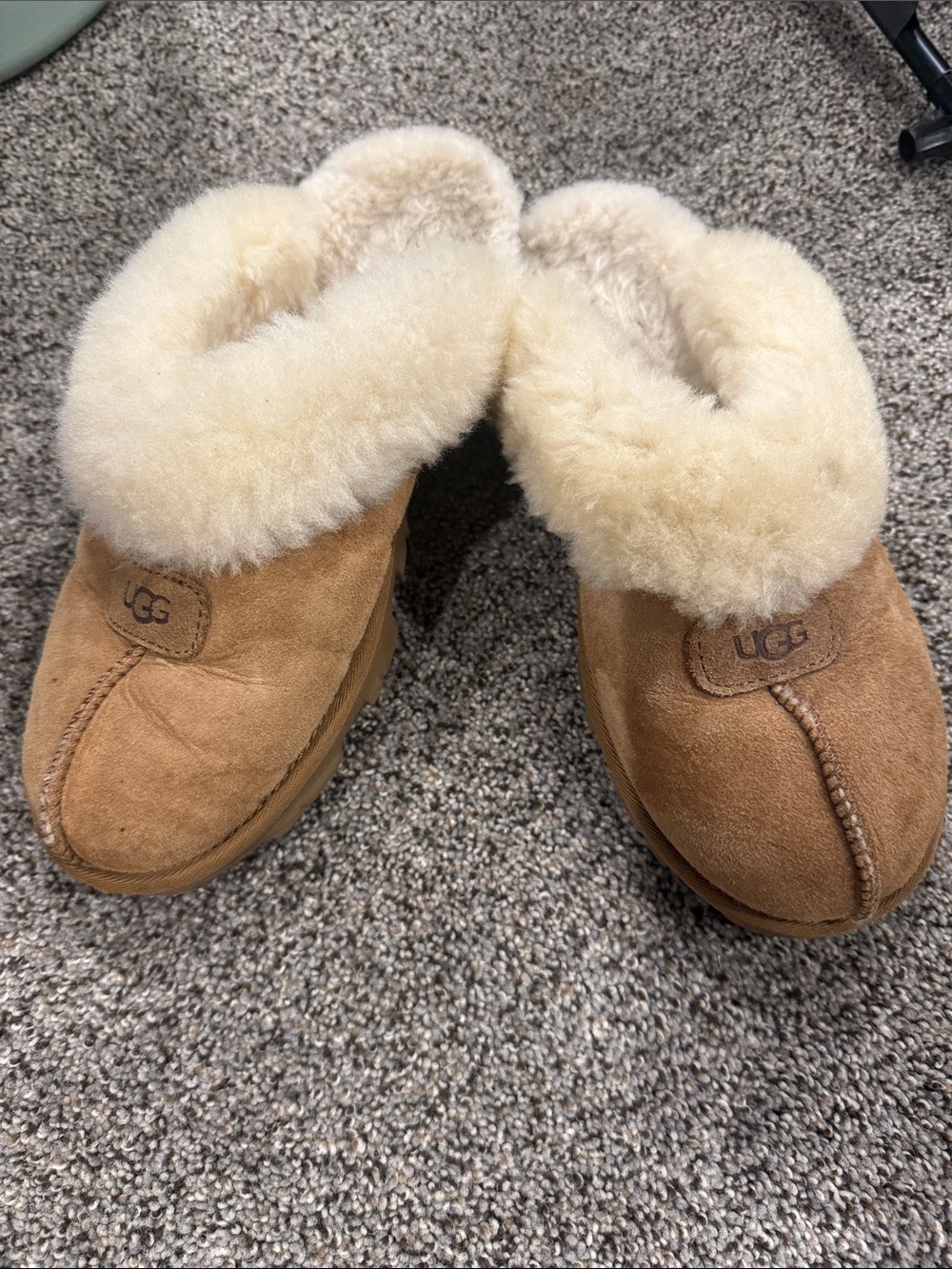 UGG Kids Chestnut Suede Shearling-Lined Slip-Ons